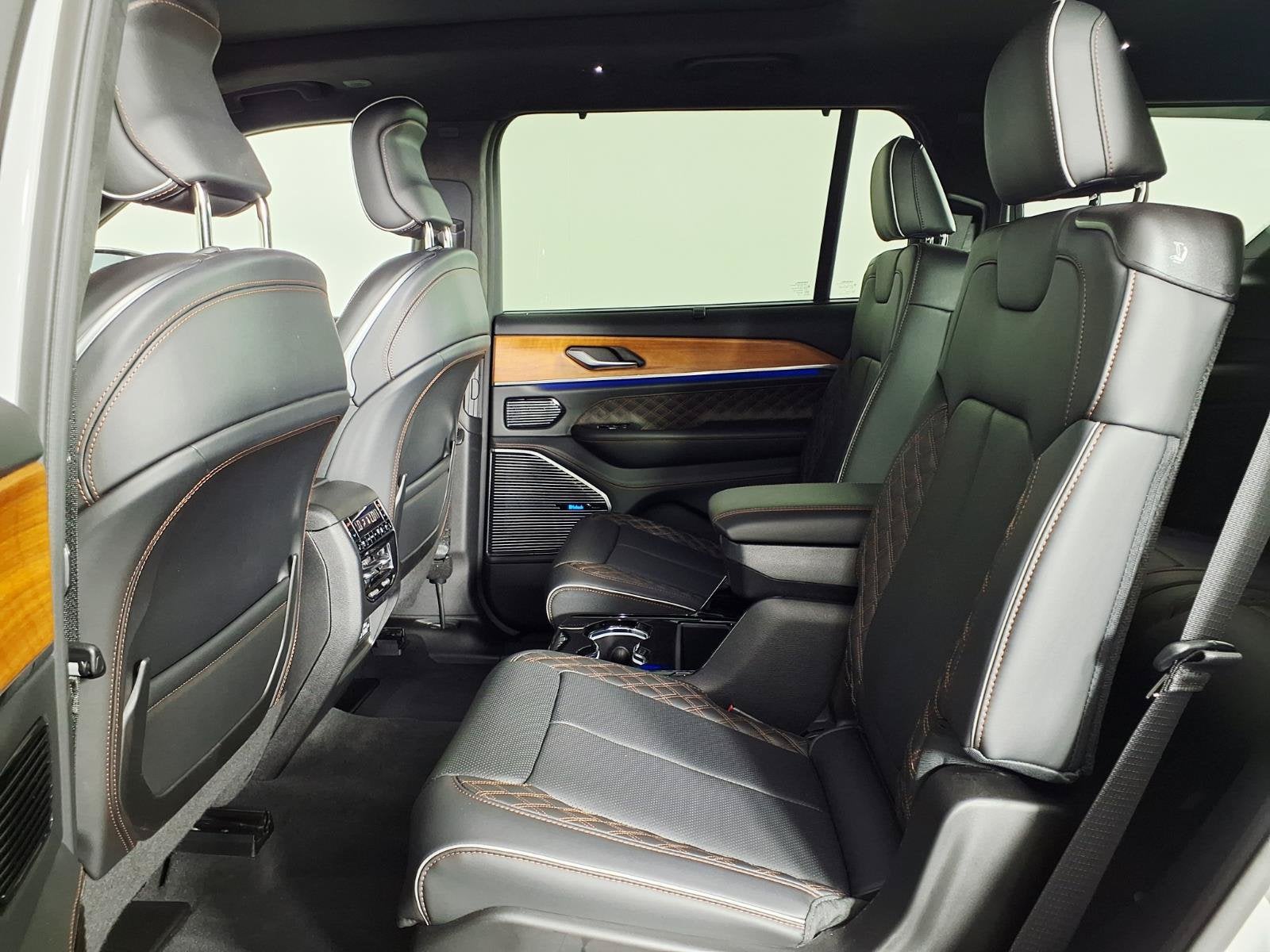 2022 Jeep Grand Cherokee L Summit Reserve