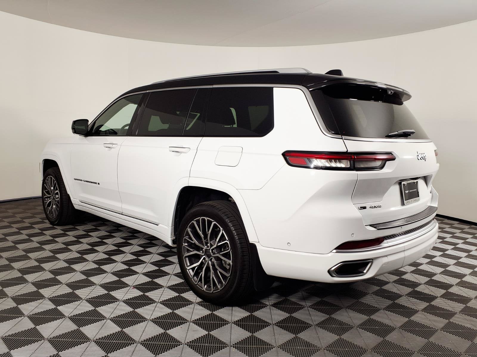 2022 Jeep Grand Cherokee L Summit Reserve