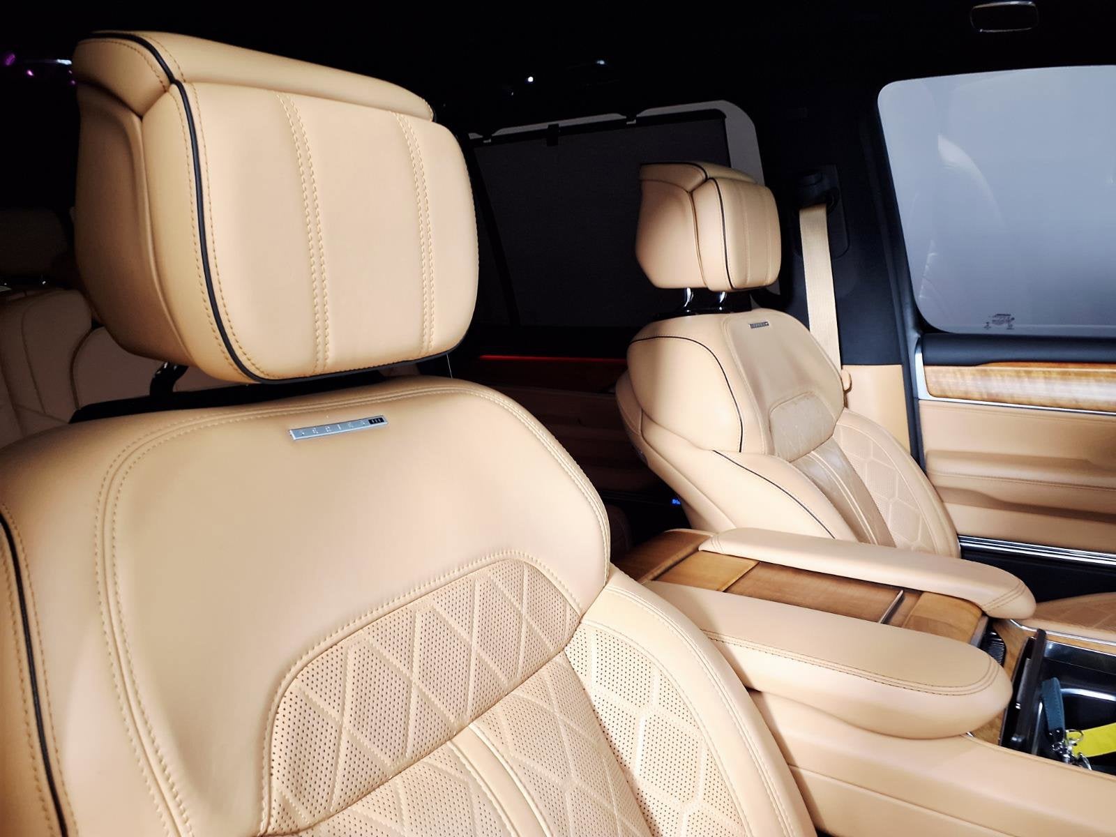 2023 Jeep Grand Wagoneer L Series III