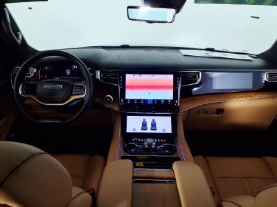 2023 Jeep Grand Wagoneer L Series III