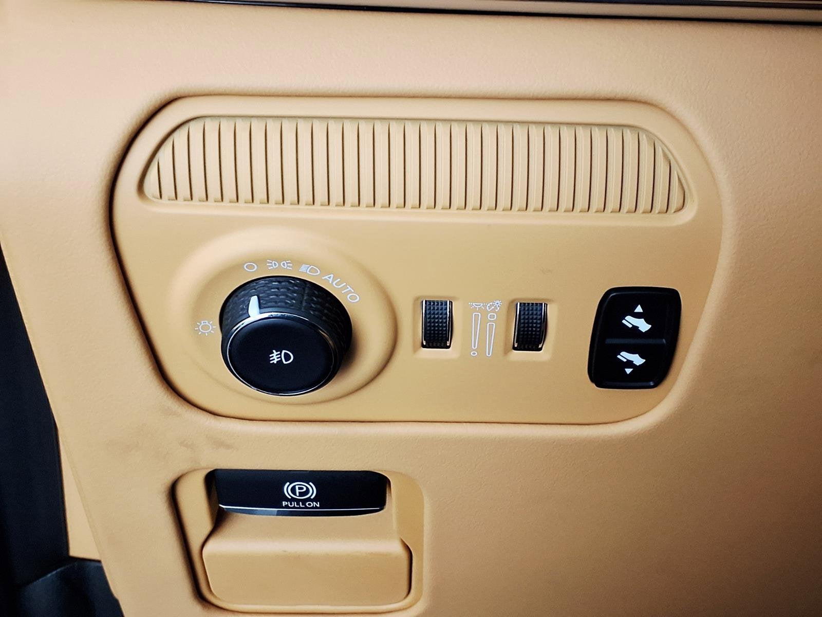 2023 Jeep Grand Wagoneer L Series III