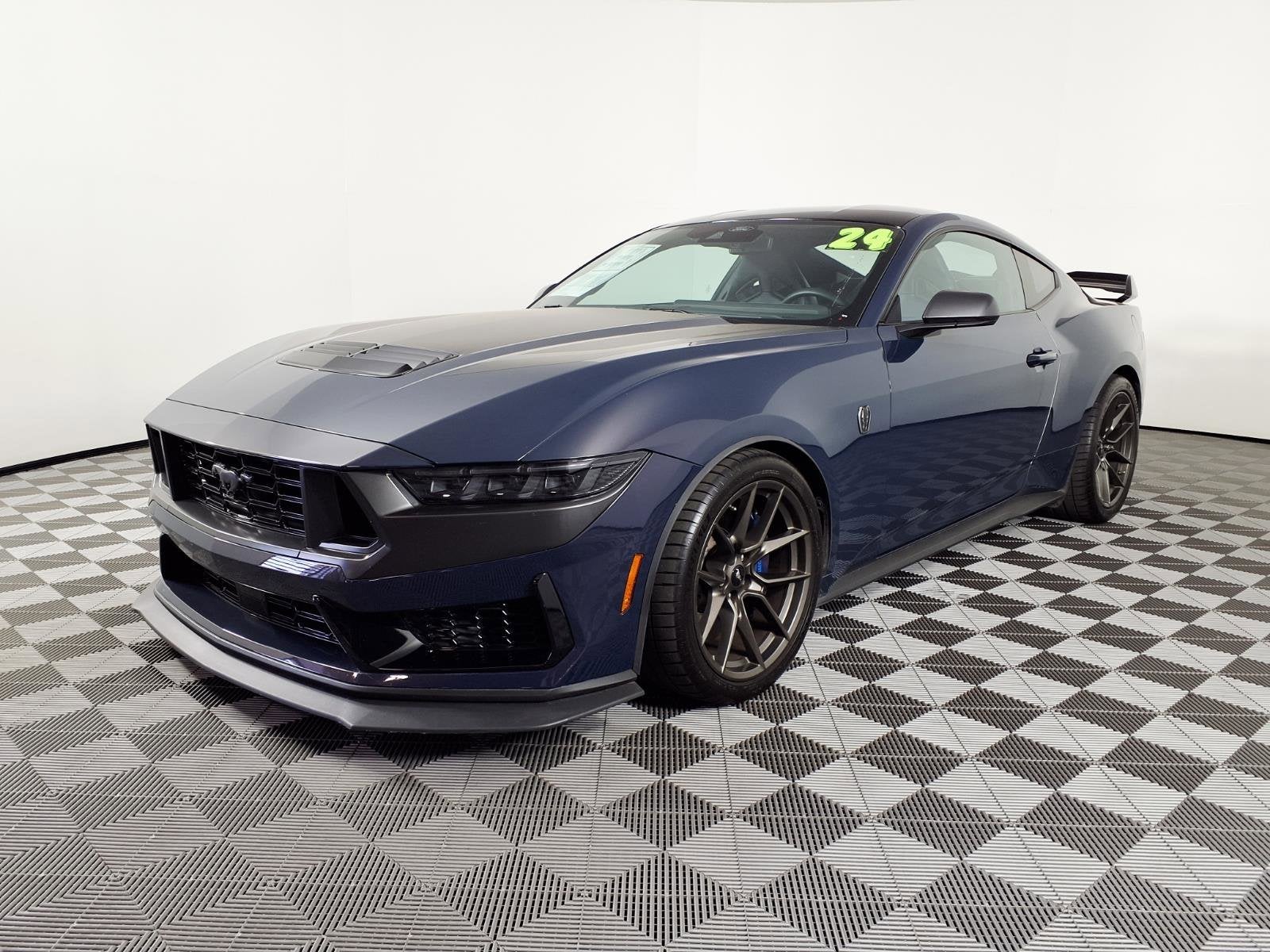 2024 Ford Mustang Dark Horse's photo