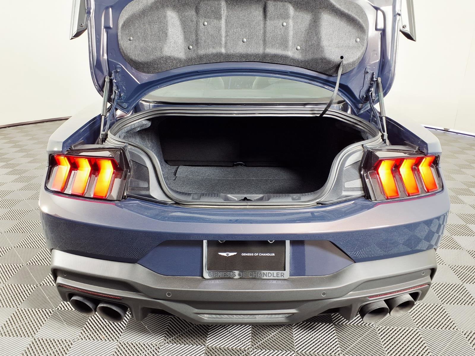 2024 Ford Mustang Dark Horse