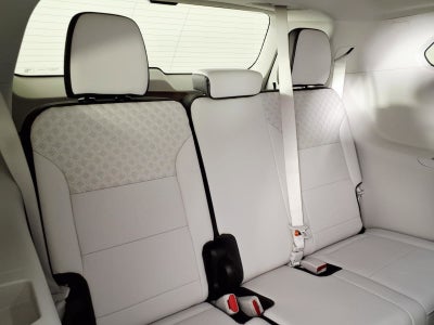 2026 GMC Acadia FWD Denali