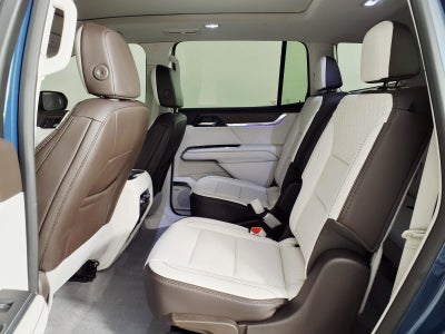 2026 GMC Acadia FWD Denali