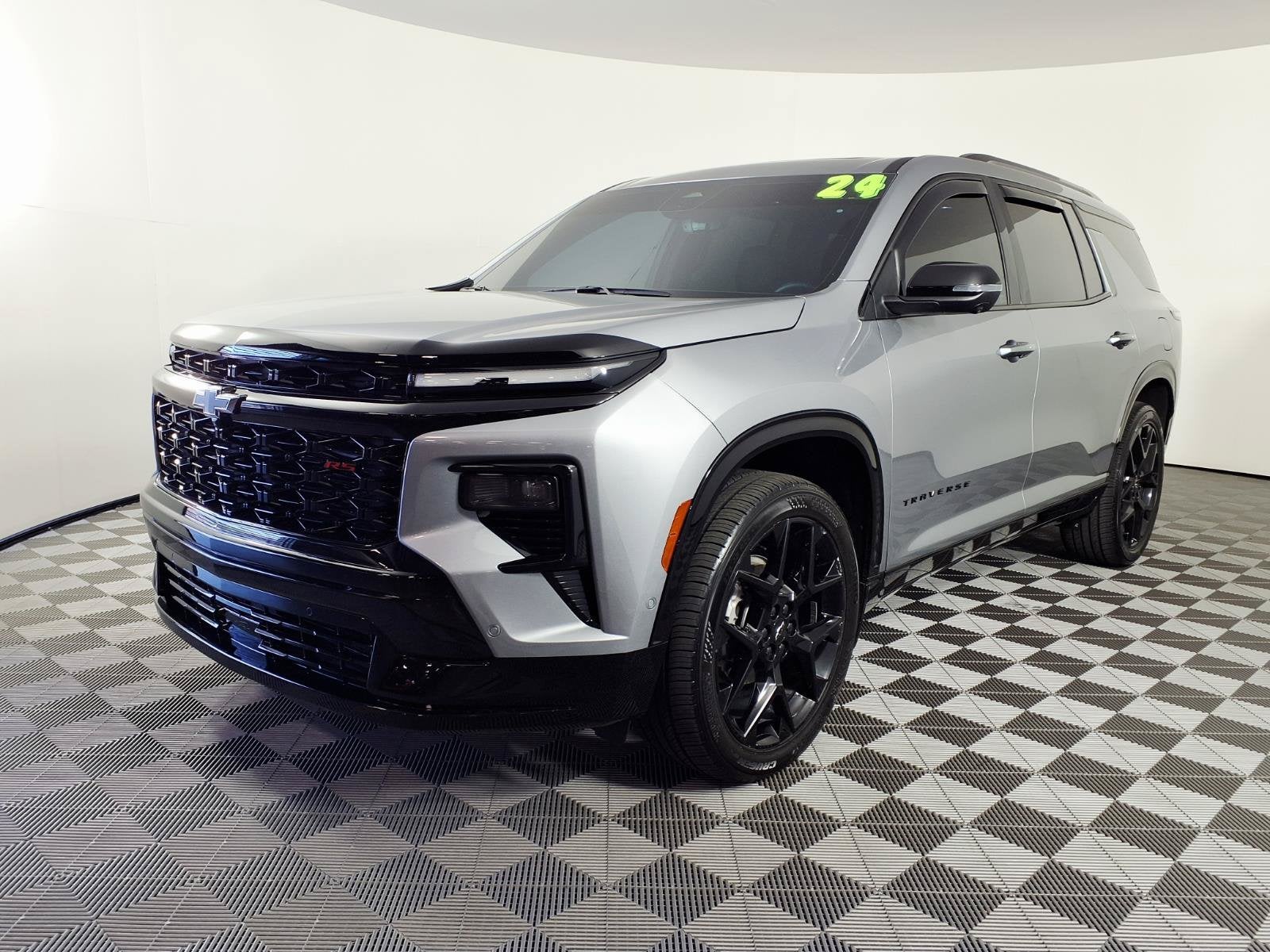 2024 Chevrolet Traverse AWD RS