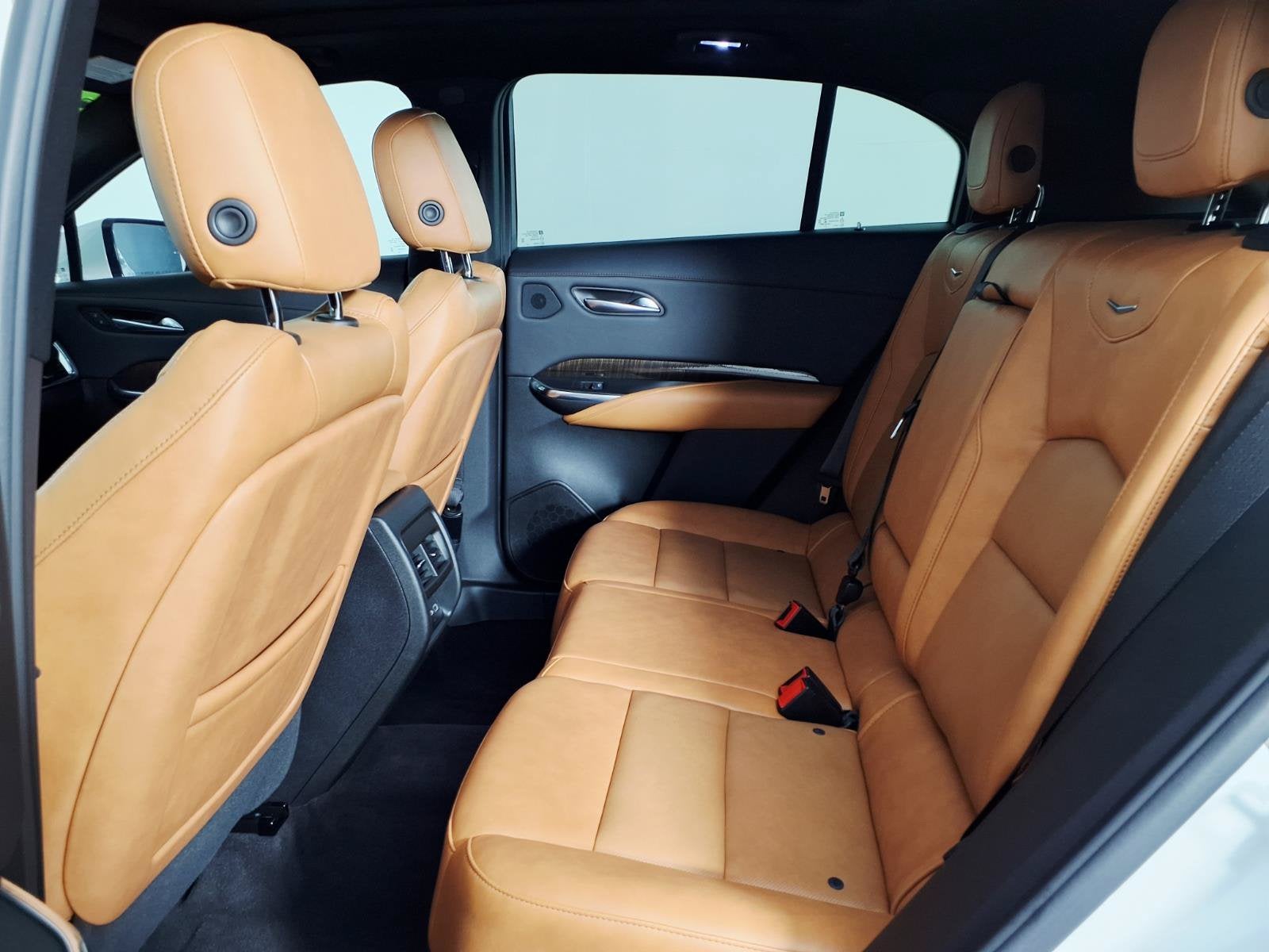 2023 Cadillac XT4 FWD Premium Luxury