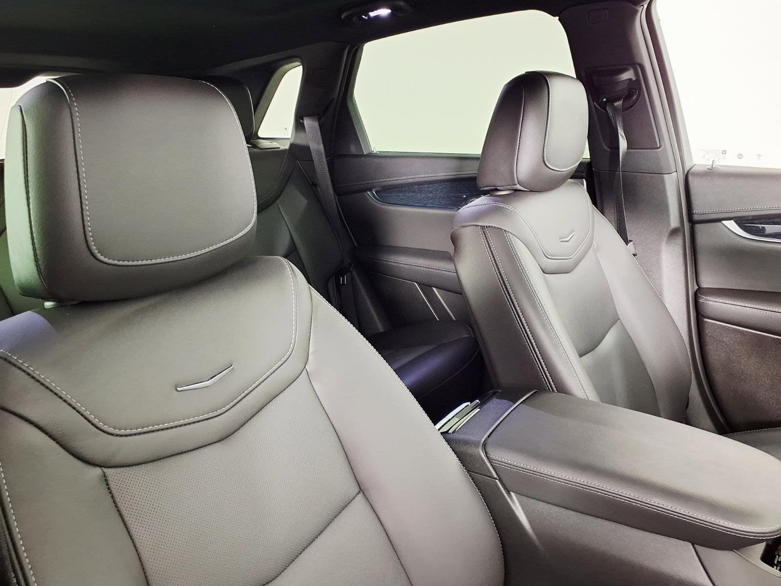 2024 Cadillac XT5 FWD Premium Luxury