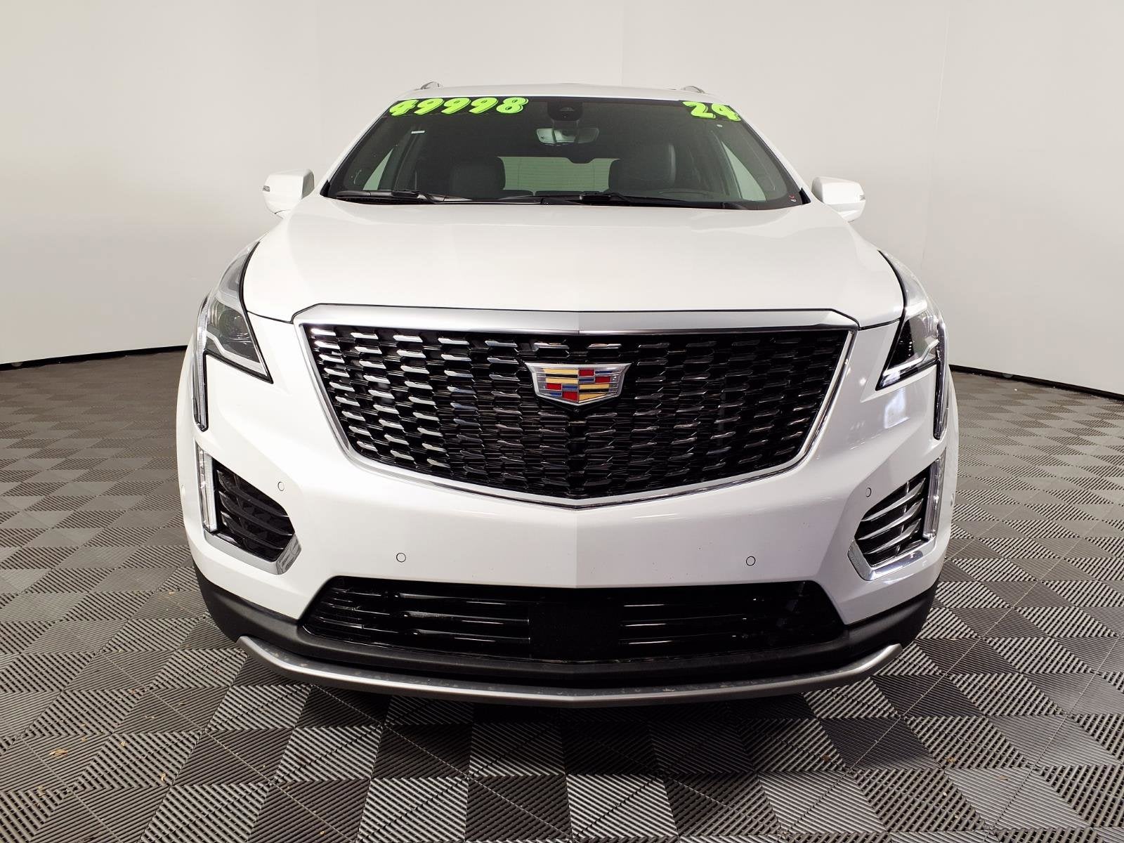 2024 Cadillac XT5 FWD Premium Luxury