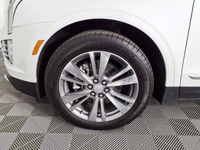 2024 Cadillac XT5 FWD Premium Luxury