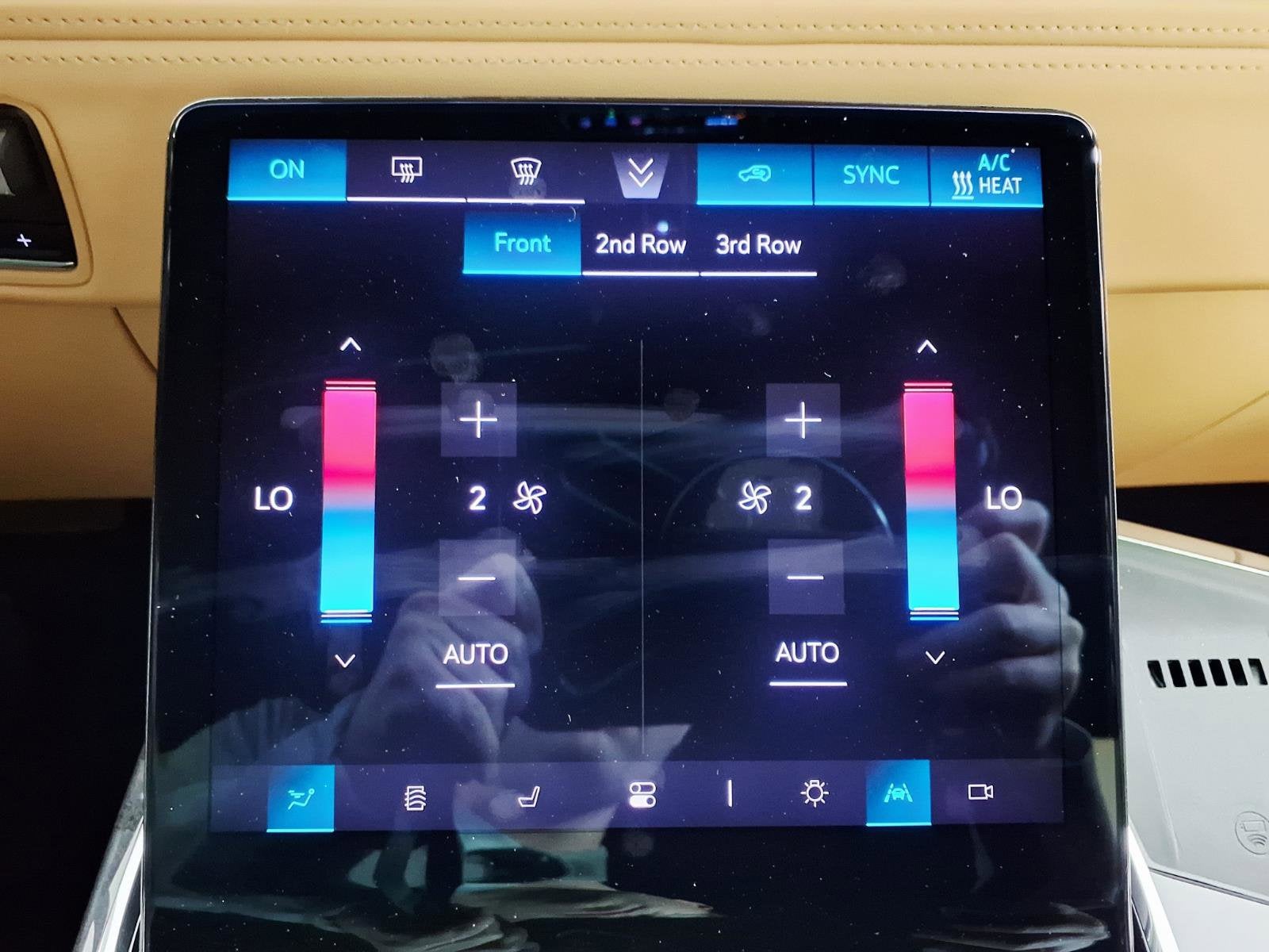 2025 Cadillac ESCALADE IQ Sport 2