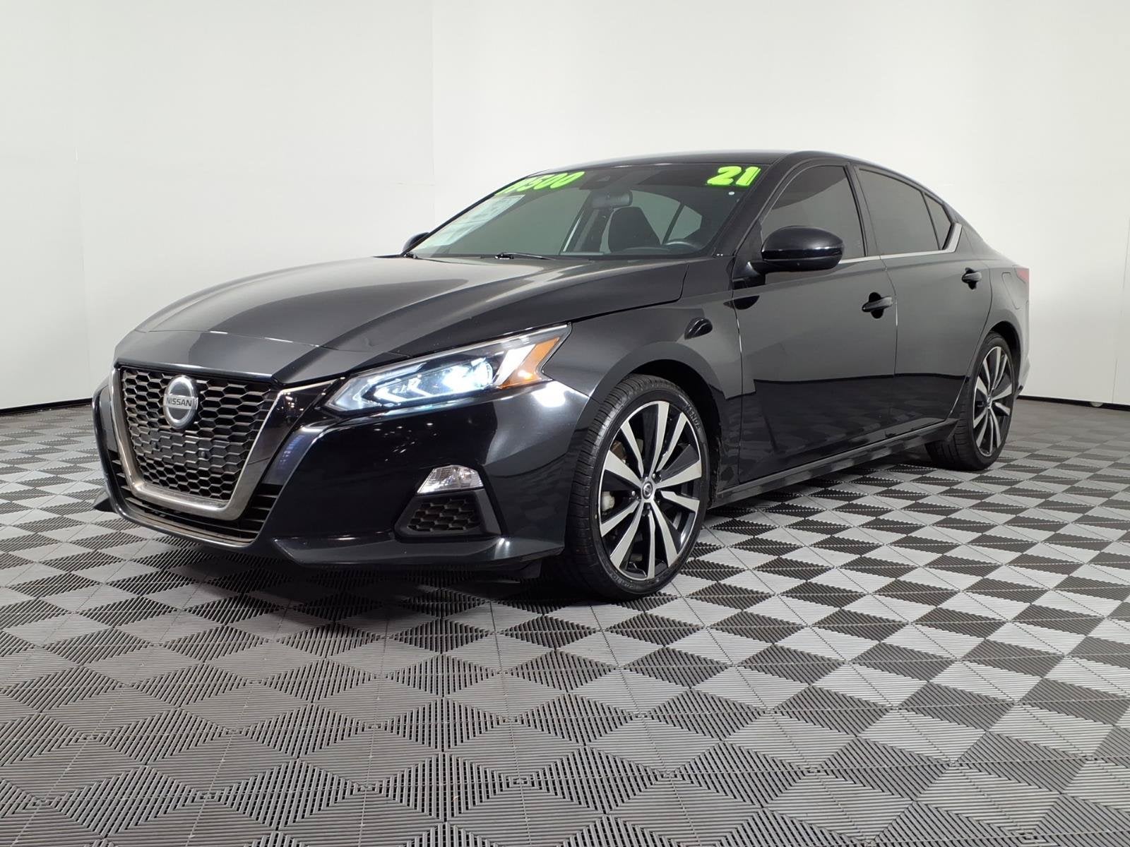 2021 Nissan Altima 2.5 SR