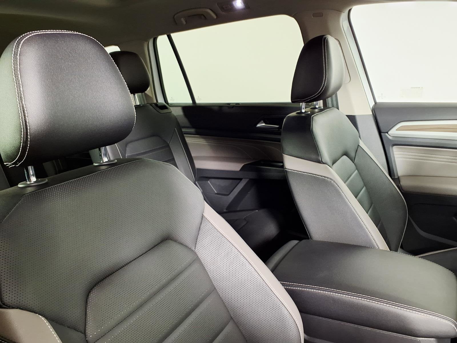 2021 Volkswagen Atlas 3.6L V6 SEL Premium