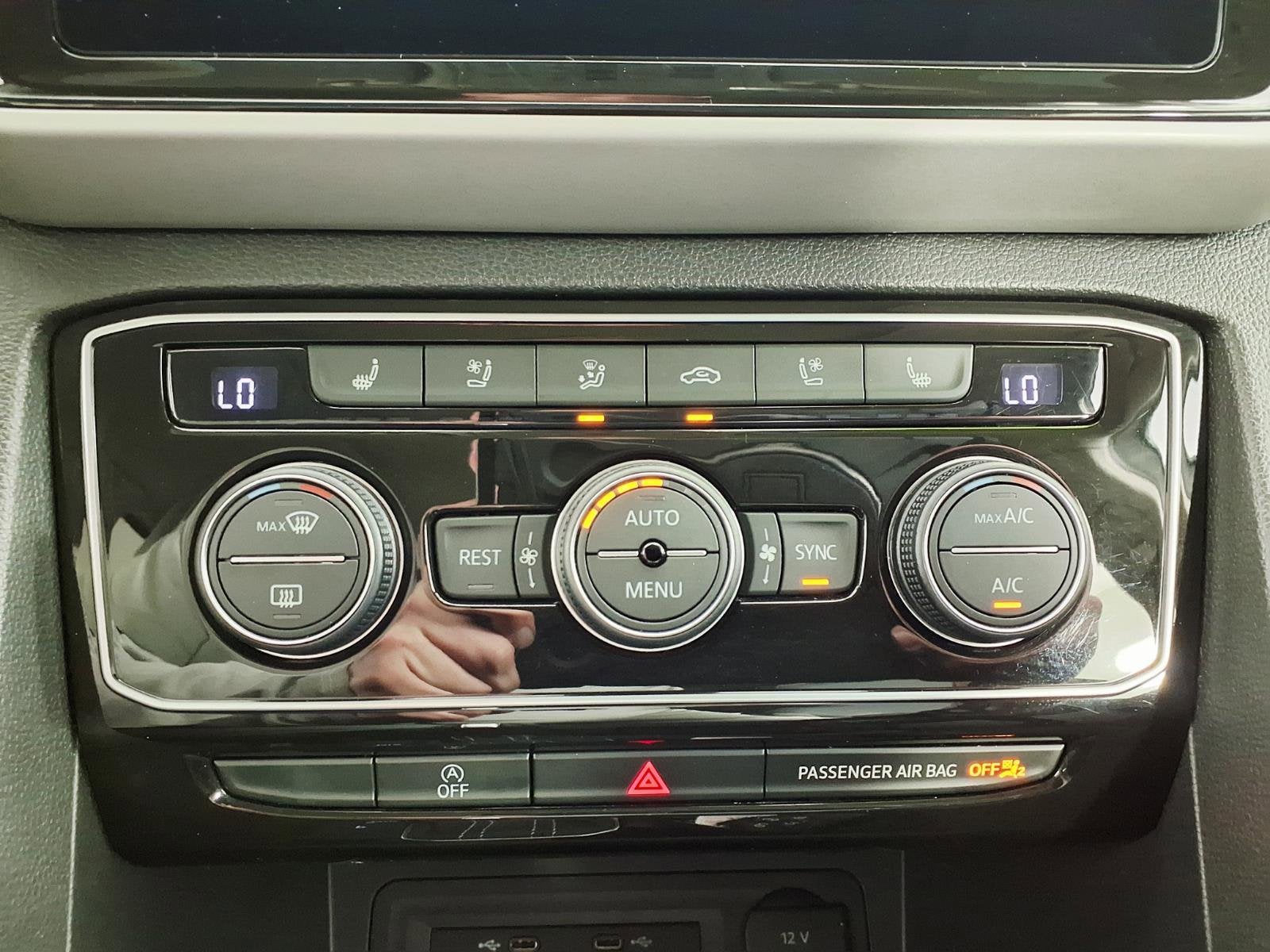 2021 Volkswagen Atlas 3.6L V6 SEL Premium
