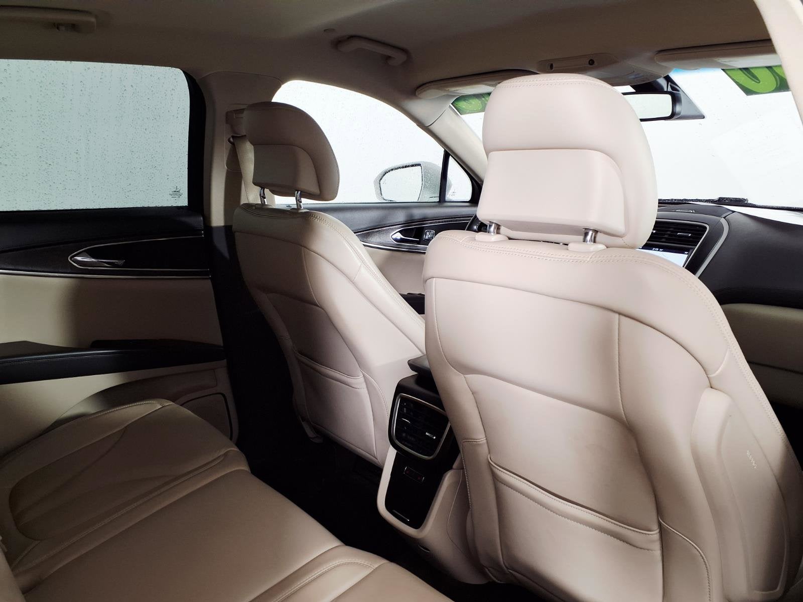 2016 Lincoln MKX Select