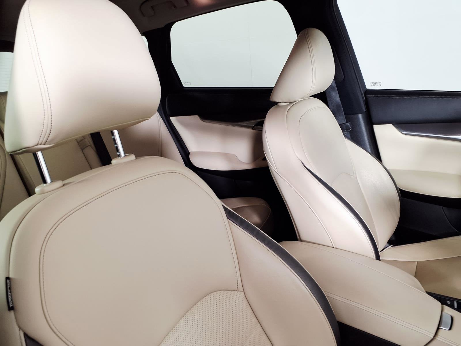 2022 INFINITI QX50 LUXE