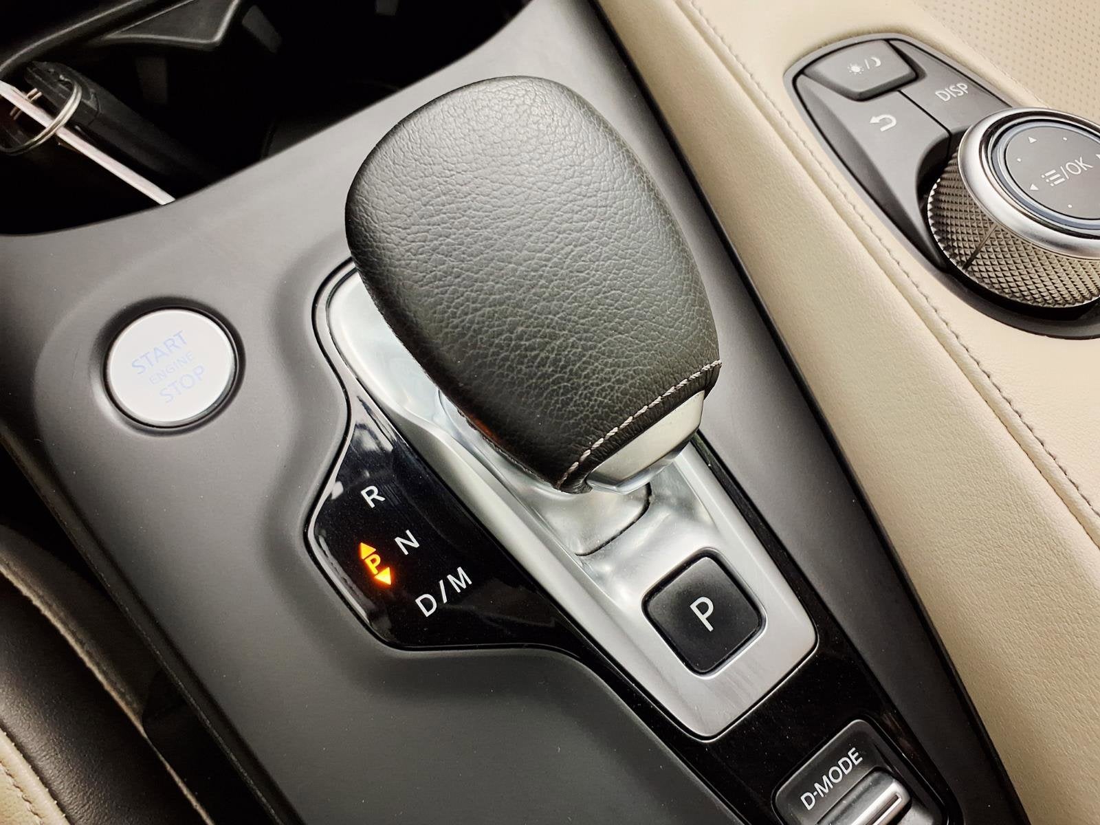 2022 INFINITI QX50 LUXE