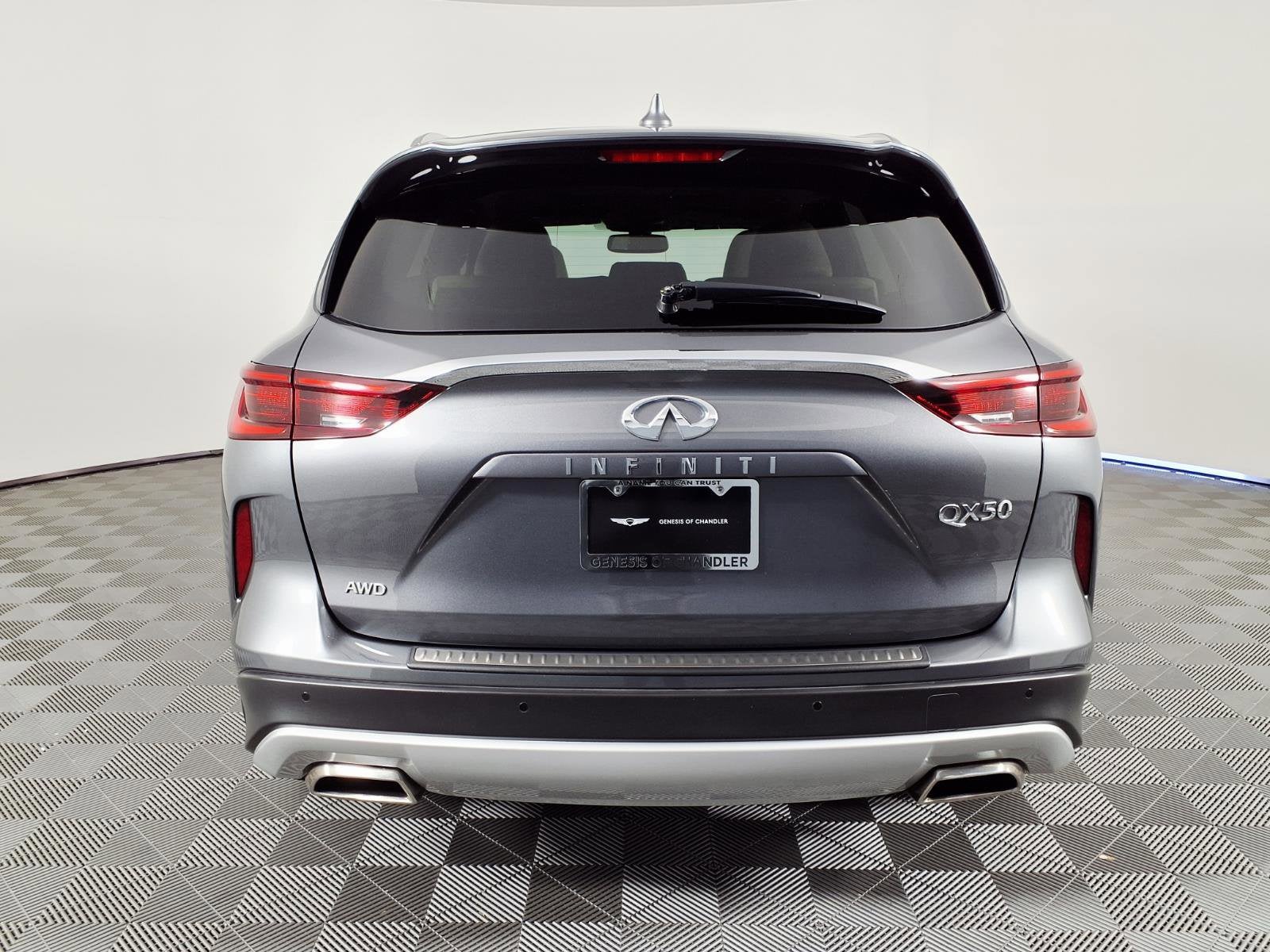 2022 INFINITI QX50 LUXE