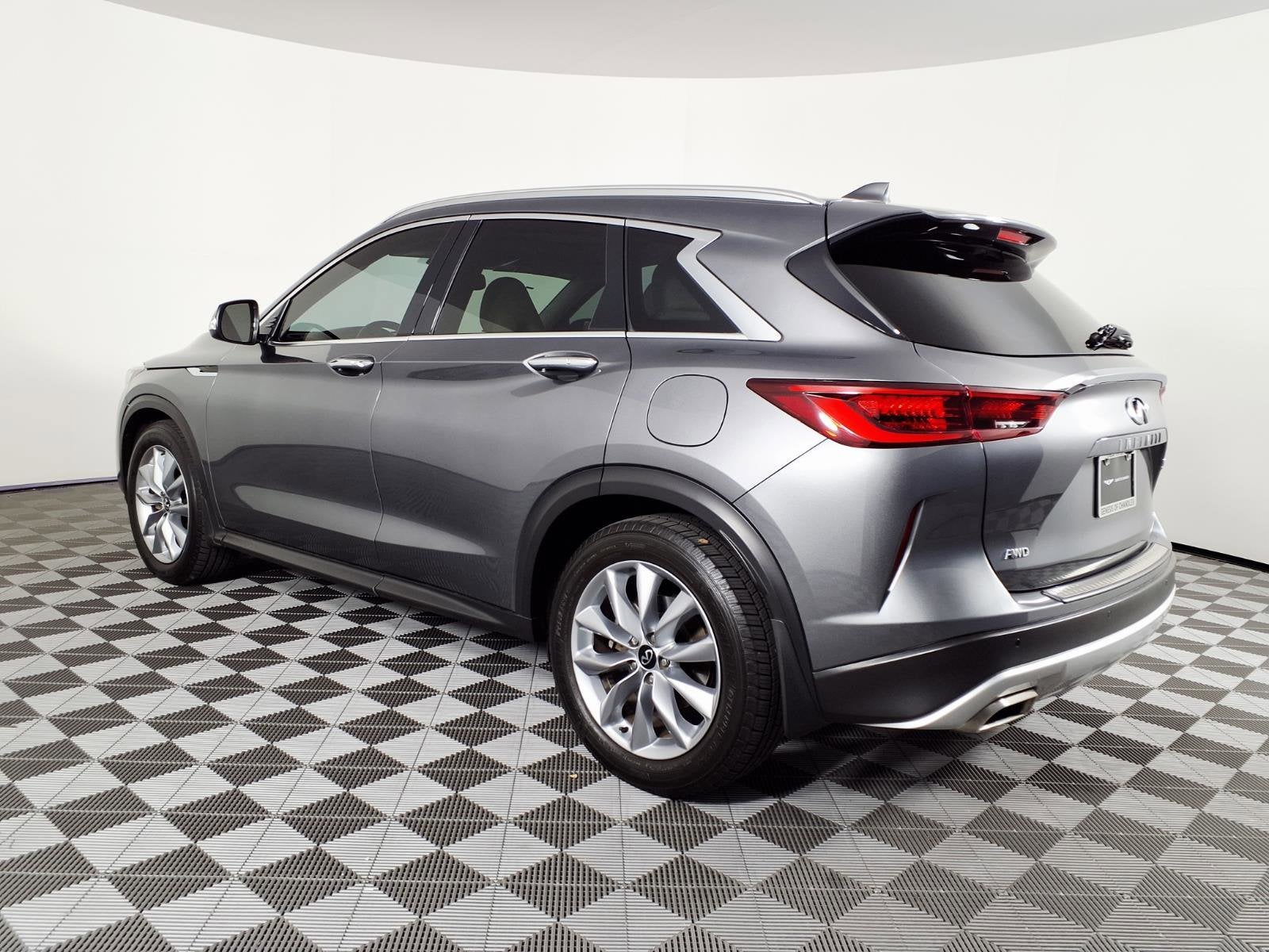 2022 INFINITI QX50 LUXE