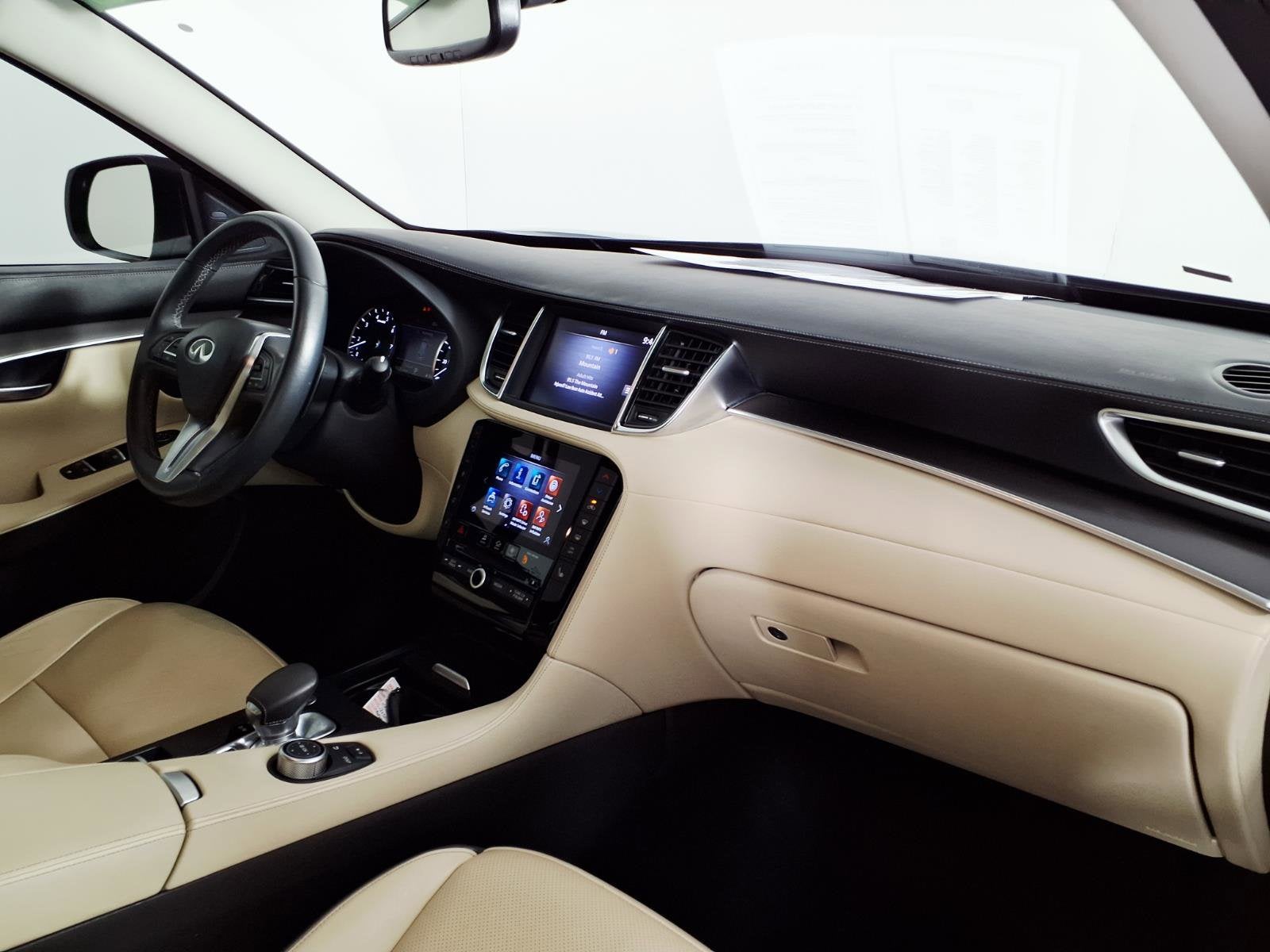 2022 INFINITI QX50 LUXE