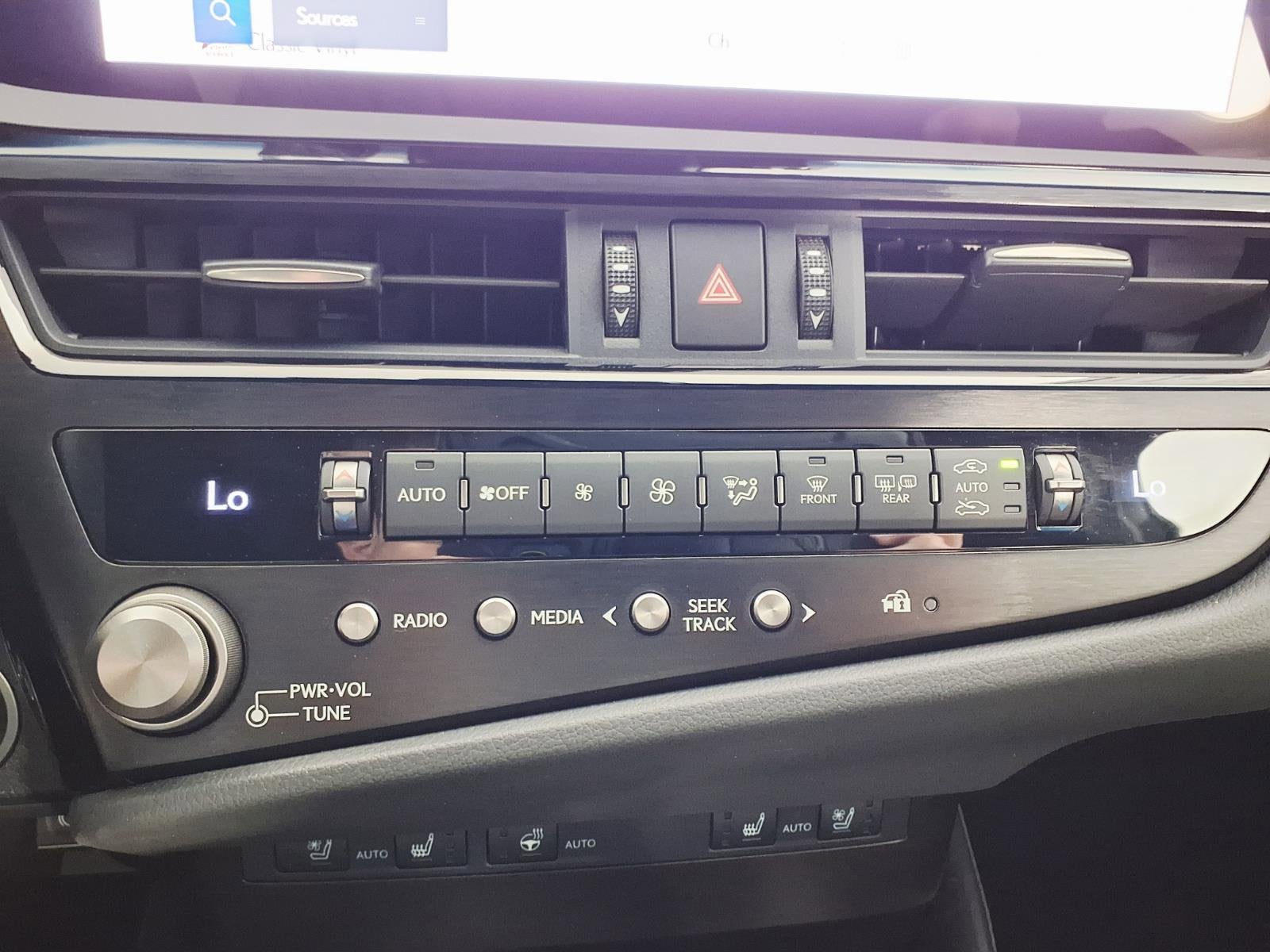 2025 Lexus ES ES 300h