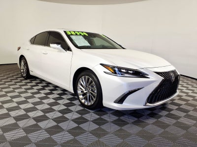 2022 Lexus ES ES 300h Luxury