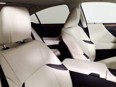 2025 Lexus ES ES 300h Luxury