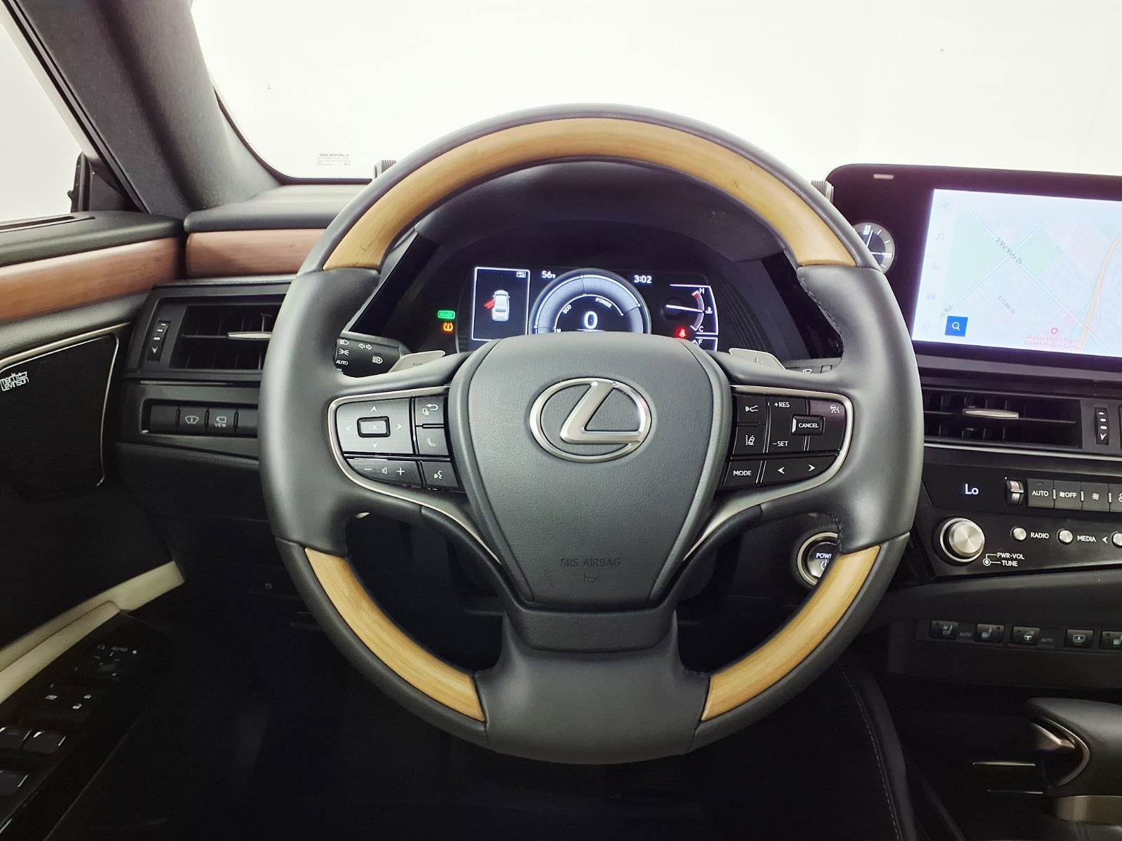 2025 Lexus ES ES 300h Luxury