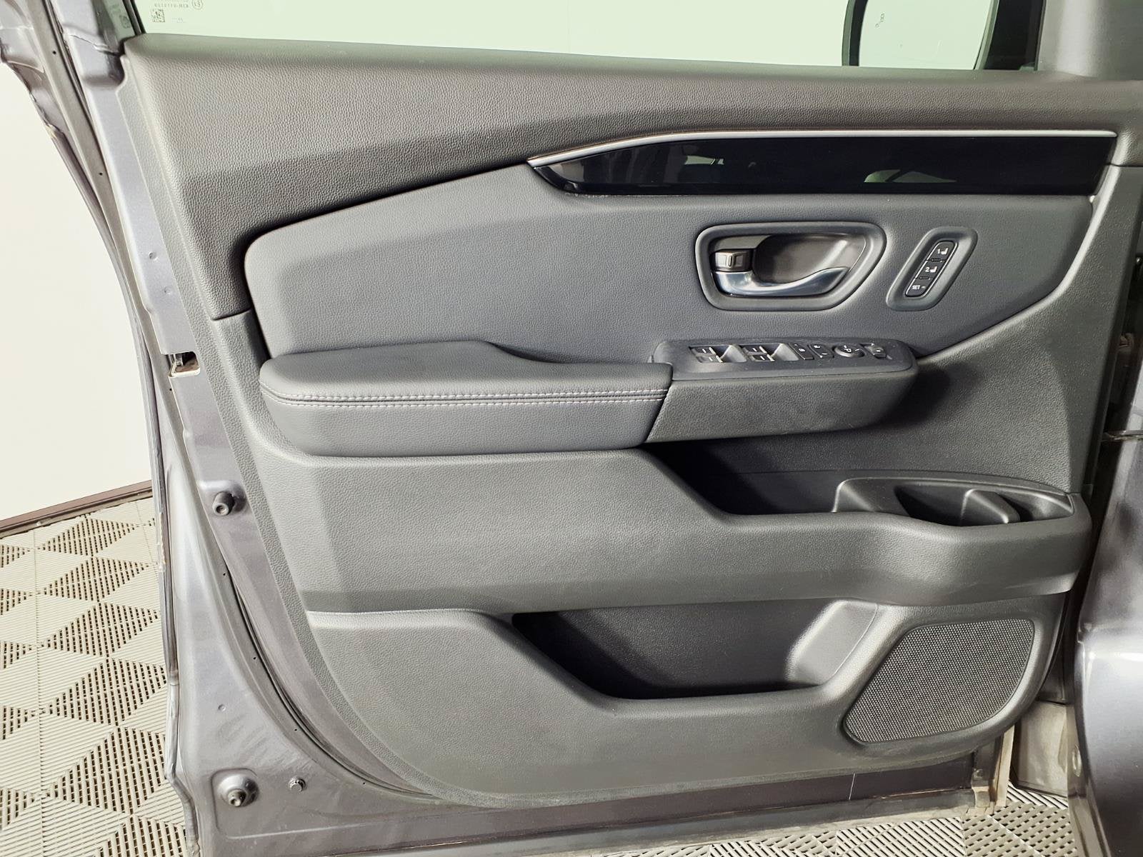 2024 Honda Pilot EX-L 8 Passenger