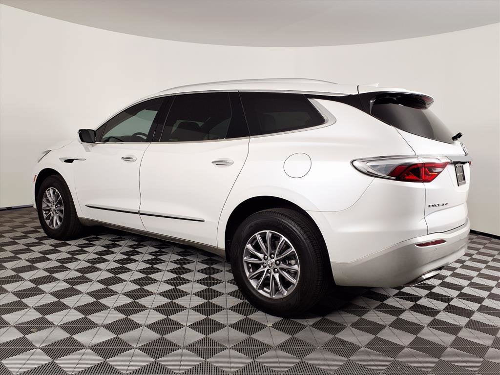 2023 Buick Enclave Premium
