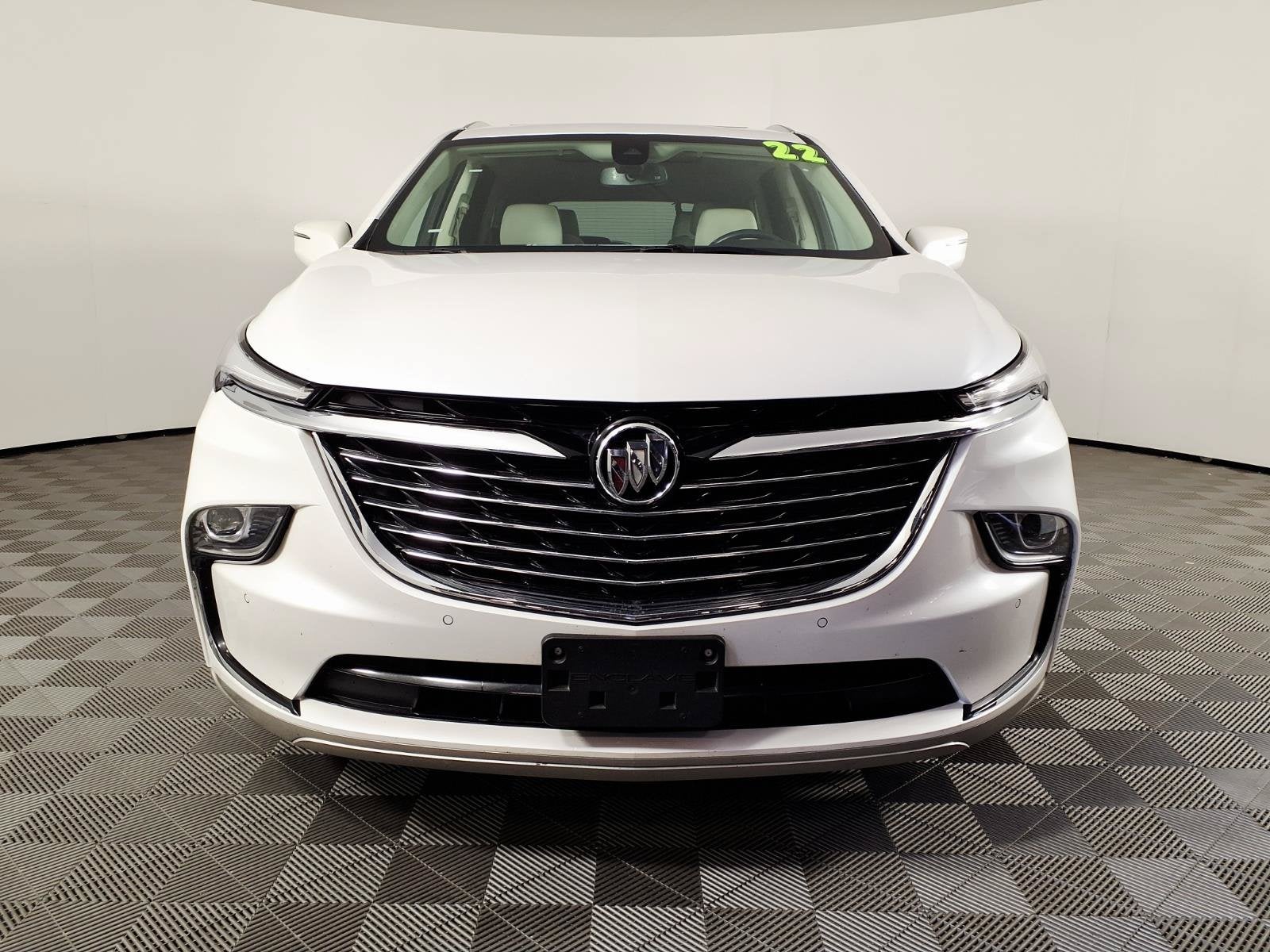 2022 Buick Enclave Essence