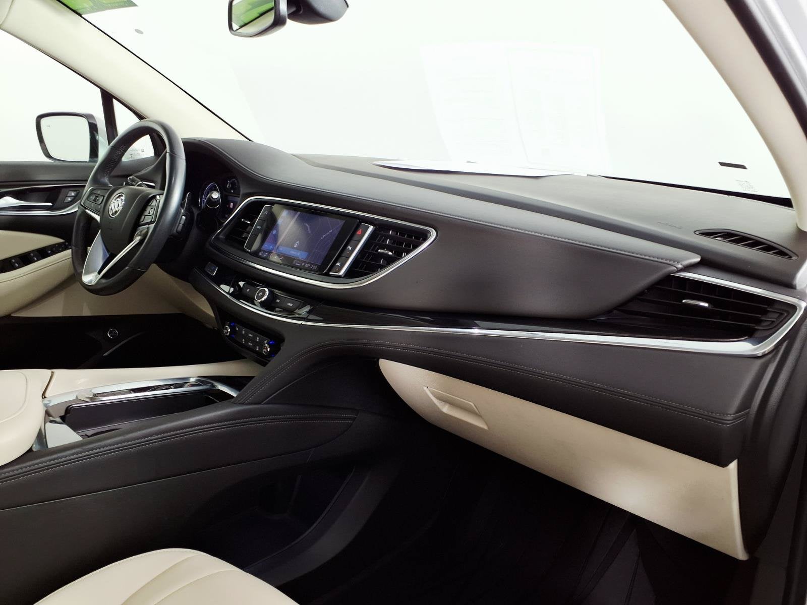 2022 Buick Enclave Essence
