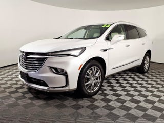 2022 Buick Enclave Essence