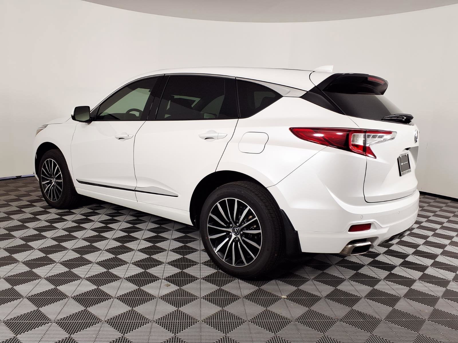 2025 Acura RDX w/Advance Package