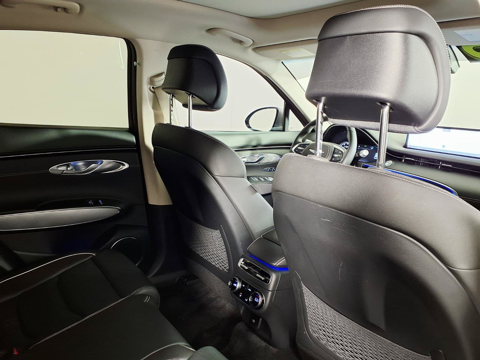 2023 Genesis Electrified GV70 Advanced