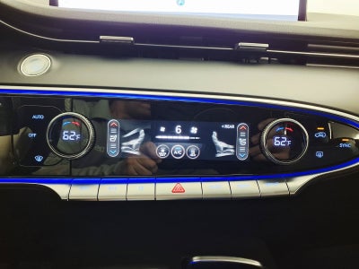 2023 Genesis Electrified GV70 Advanced