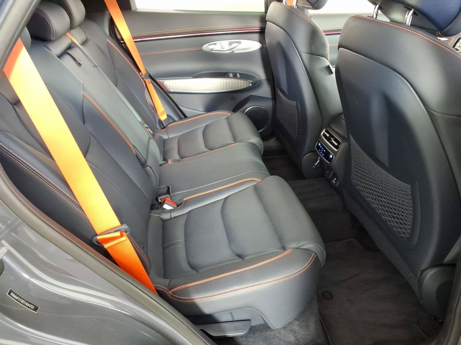 2026 Genesis GV70 2.5T Sport Prestige