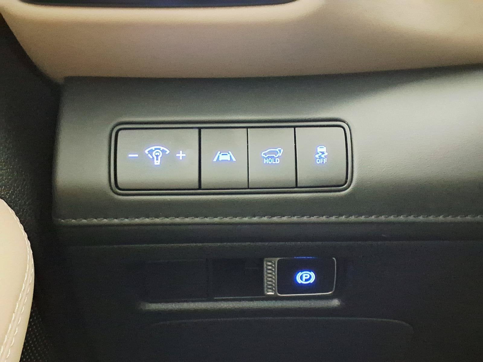 2023 Hyundai Santa Fe Hybrid SEL Premium