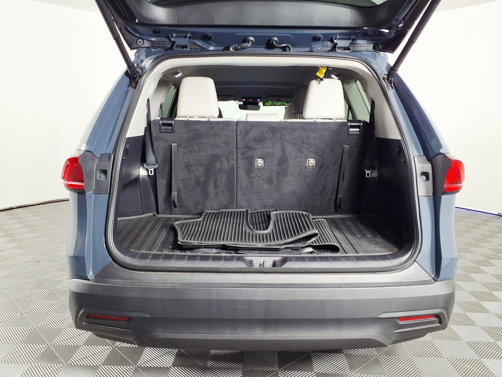 2024 Toyota Grand Highlander Base