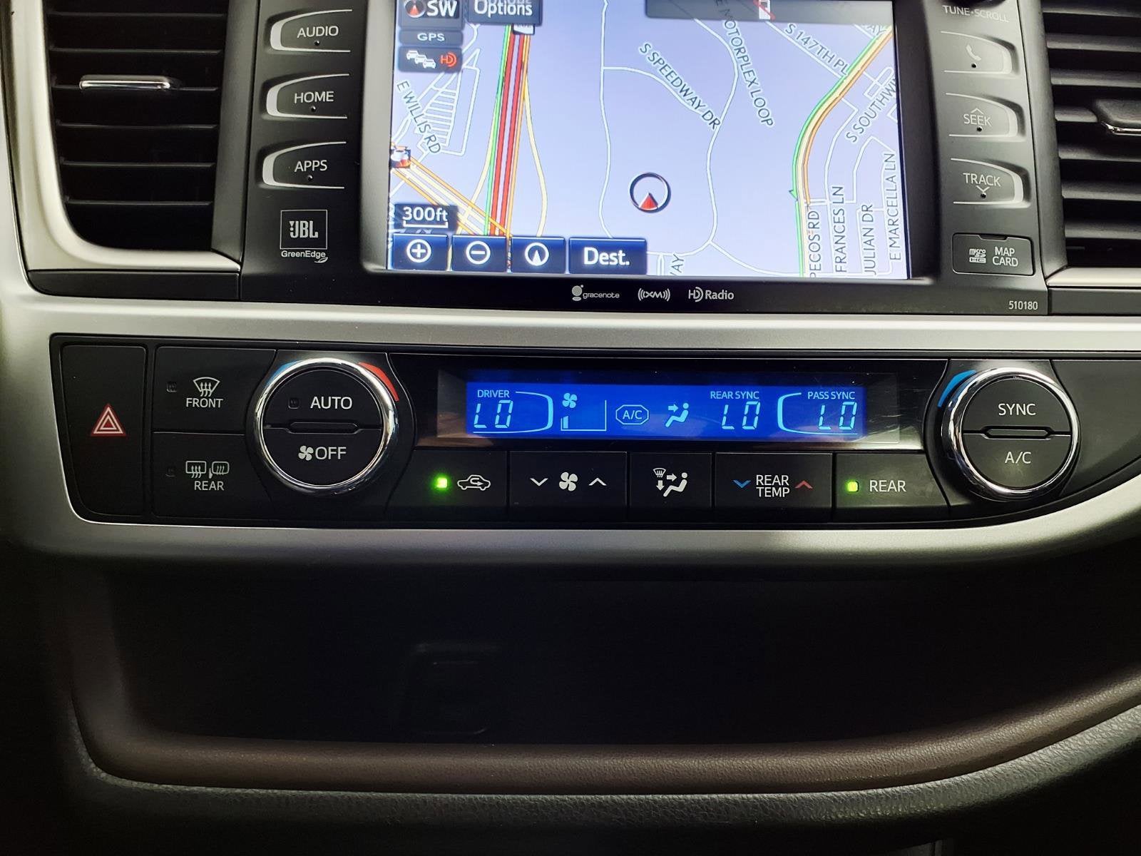 2017 Toyota Highlander Base