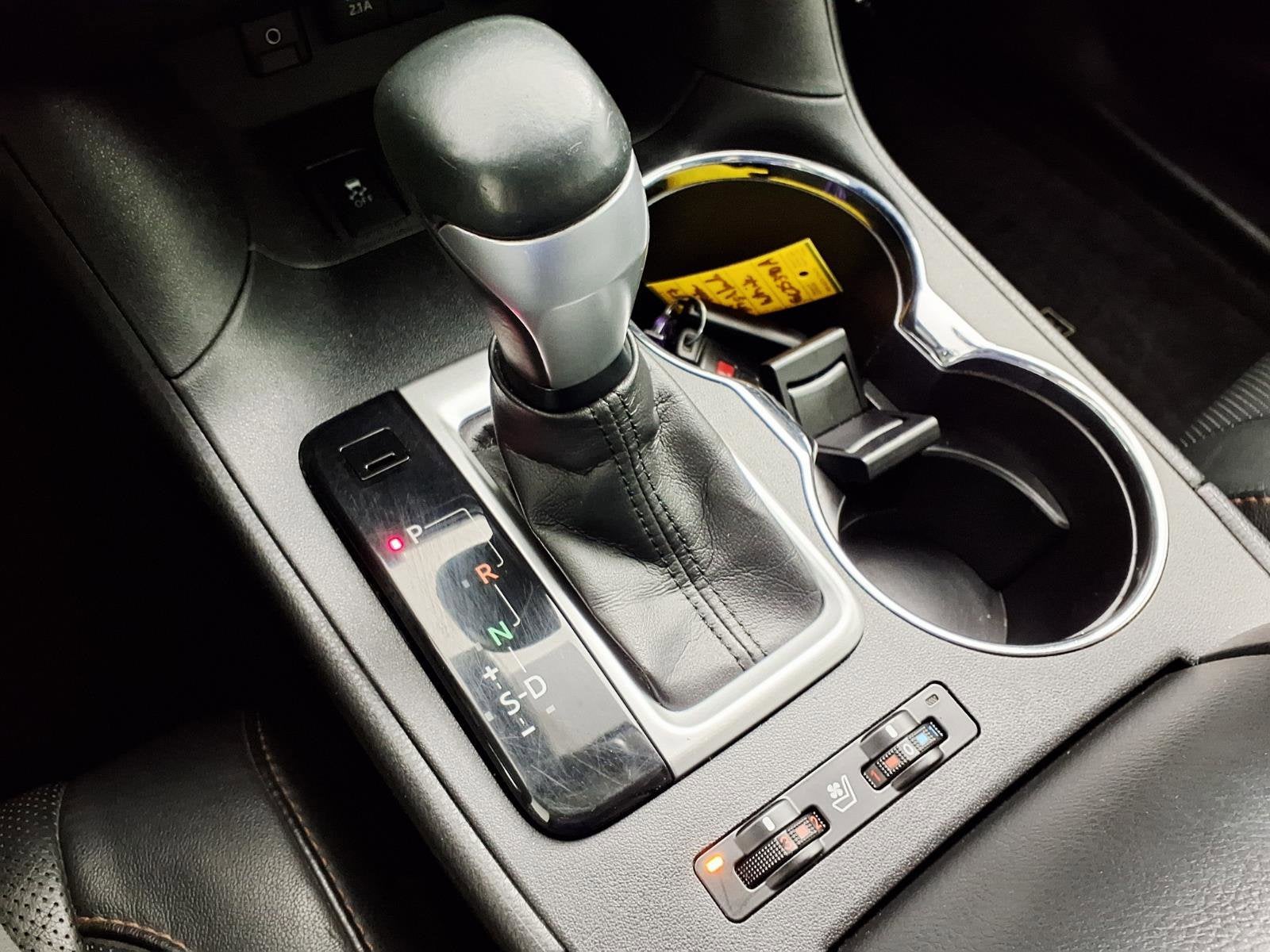 2017 Toyota Highlander Base