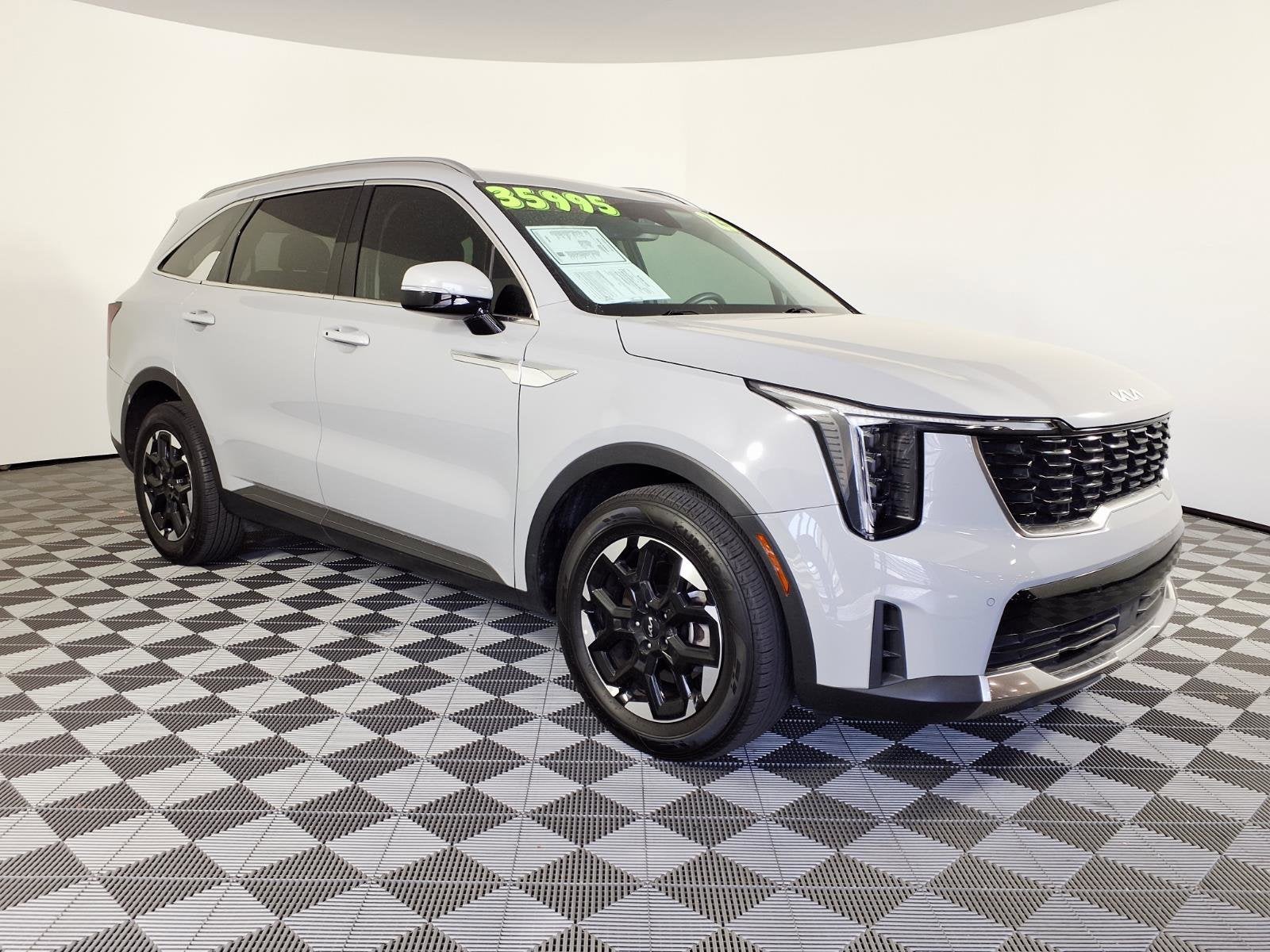 2025 Kia Sorento S