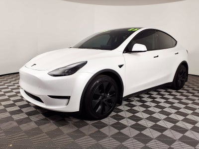 2025 Tesla Model Y Long Range