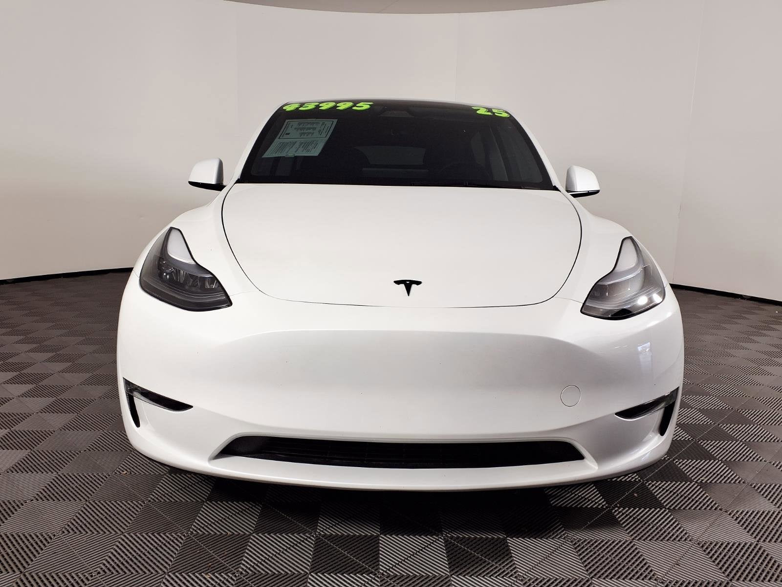 2025 Tesla Model Y Long Range