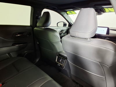 2025 Toyota Crown Signia Limited
