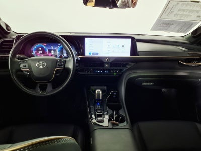 2025 Toyota Crown Signia Limited