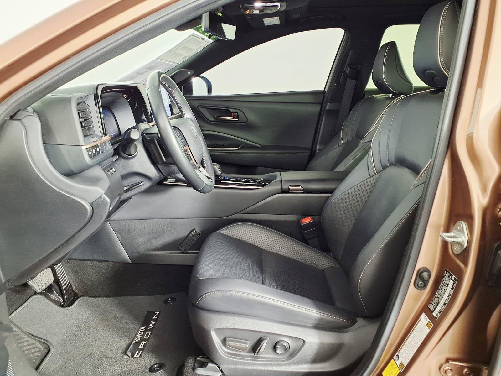 2025 Toyota Crown Signia Limited