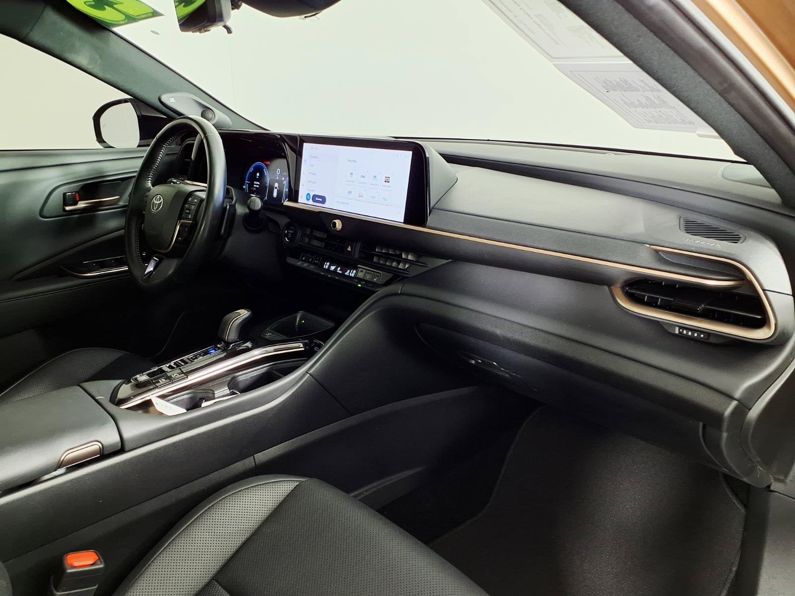 2025 Toyota Crown Signia Limited