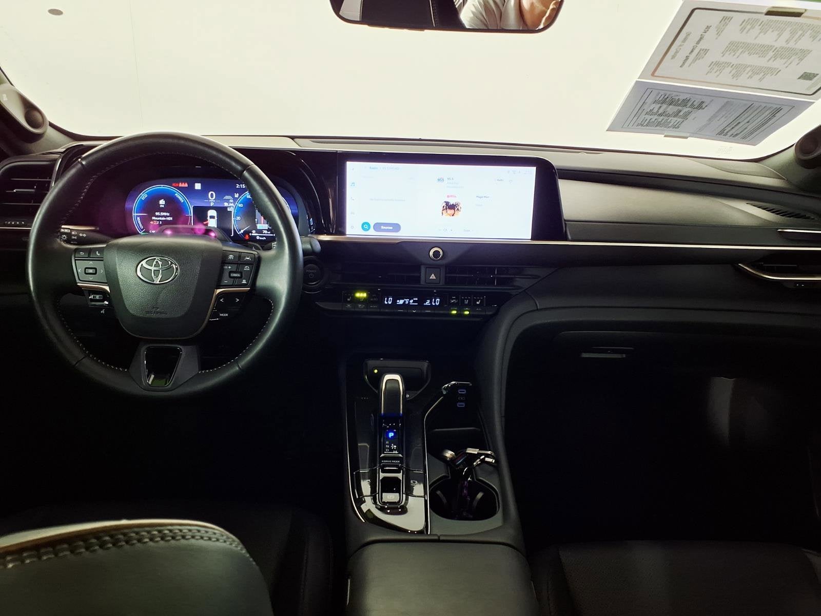 2024 Toyota Crown Platinum