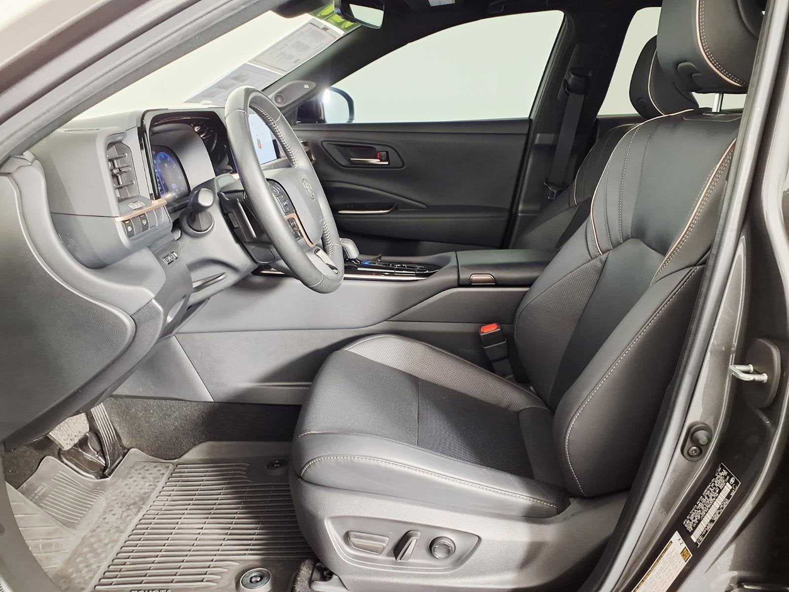 2024 Toyota Crown Platinum